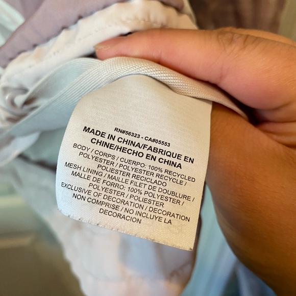 EUC Nike womens marble windbreaker - Picture 7 of 9